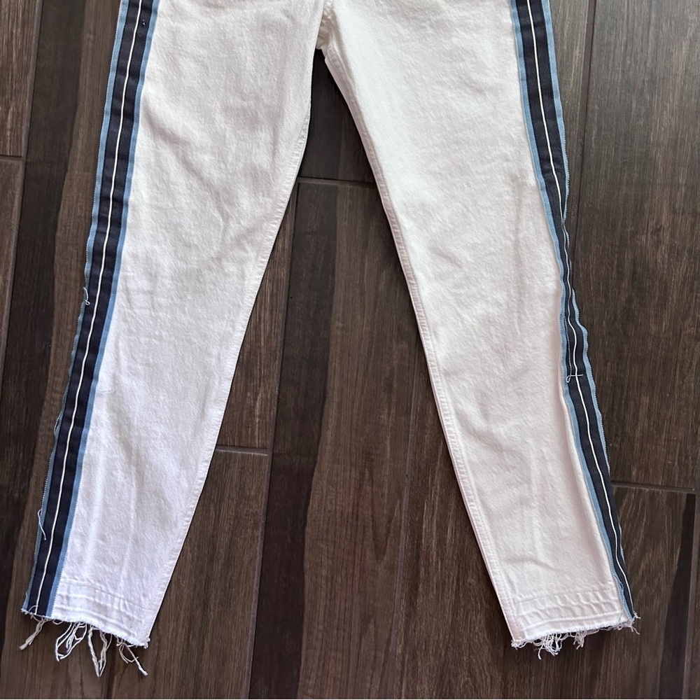 GRLFRND Karolina High Rise Jeans in Ocean Eyes White Sz 26 - Picture 4 of 11